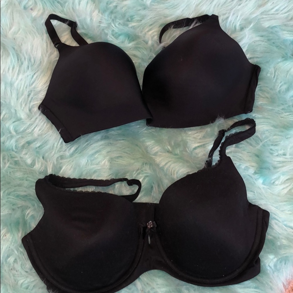 2 Victoria’s Secret black bras 36DD